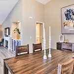 Chic Palm Desert Condo With Resort-Style Amenities!