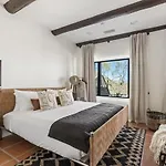 The Summit New Hilltop Estate With Sunset Views & Movie Theater