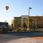 Hampton Inn & Suites Palm Desert