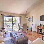 Palm Desert Home With Grill And Resort Amenities!