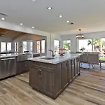 Big Horn Desert Estate Luxury Smarthome - Amazing Pool & Game Room!