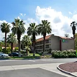 Holiday Inn Express Palm Desert By Ihg
