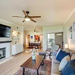 Palm Desert Condo With Patio And Community Perks!