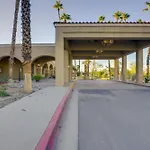 Pet-Friendly Palm Desert Retreat Golf Course View