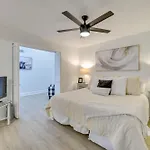 Quiet Palm Desert Condo Workspace And Pool Access!