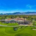 Newly Renovated Condo In Palm Desert