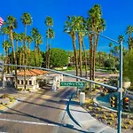 Newly Renovated Condo In Palm Desert