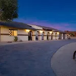 Pool Sports Court Game Garage Fire Pit Casita Olivano Ranch By Avantstay