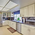 Poolandspa, Theater Room And Views Palm Desert Home!