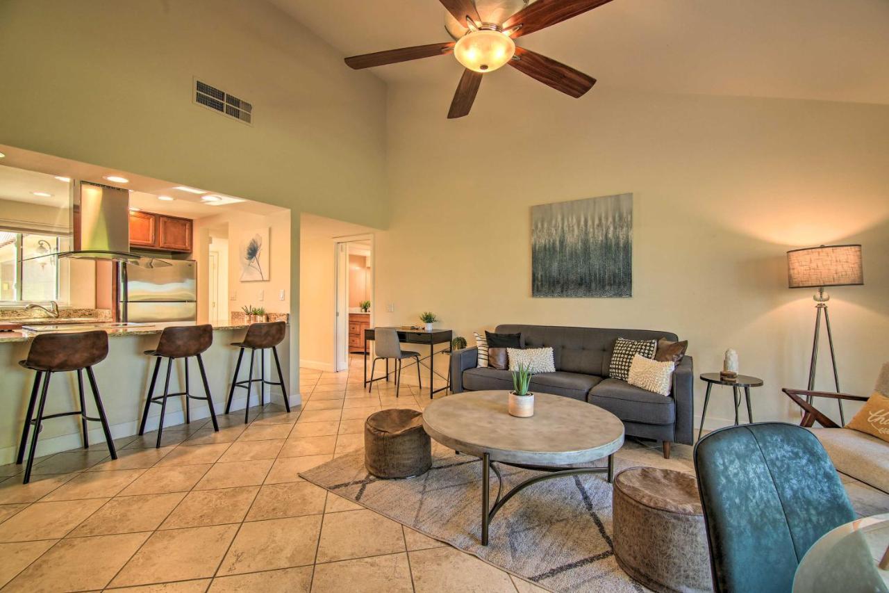 Updated Escape With Amenities! Apartment *