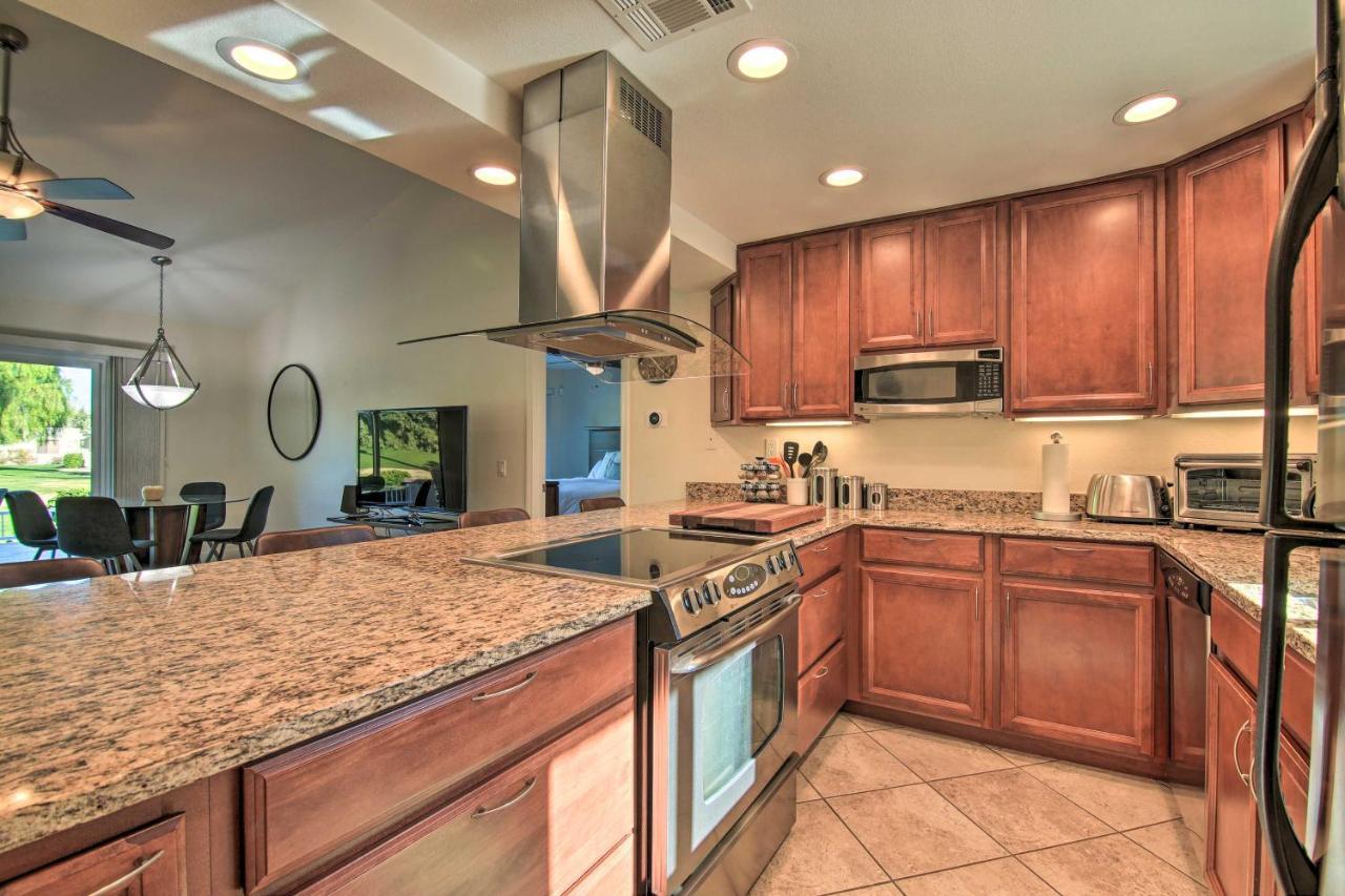 Updated Escape With Amenities! Apartment