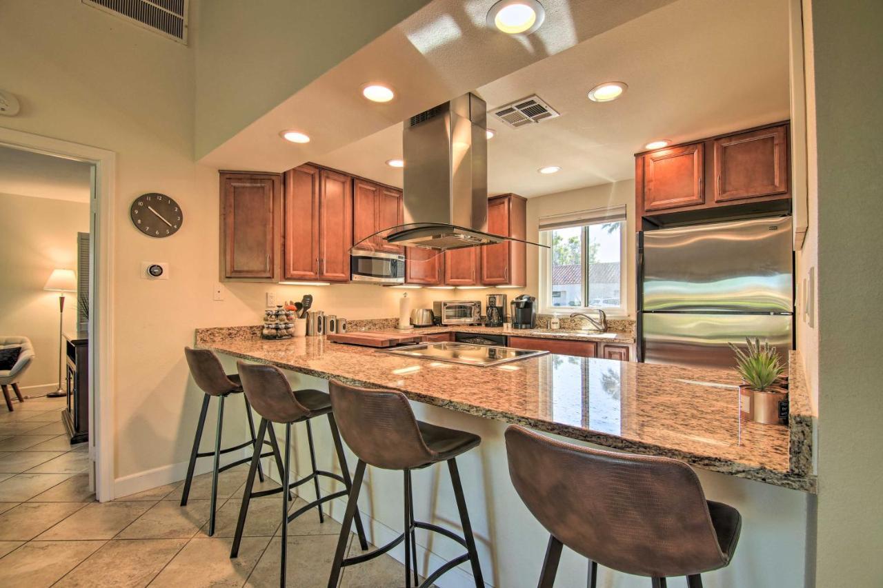 Updated Escape With Amenities!