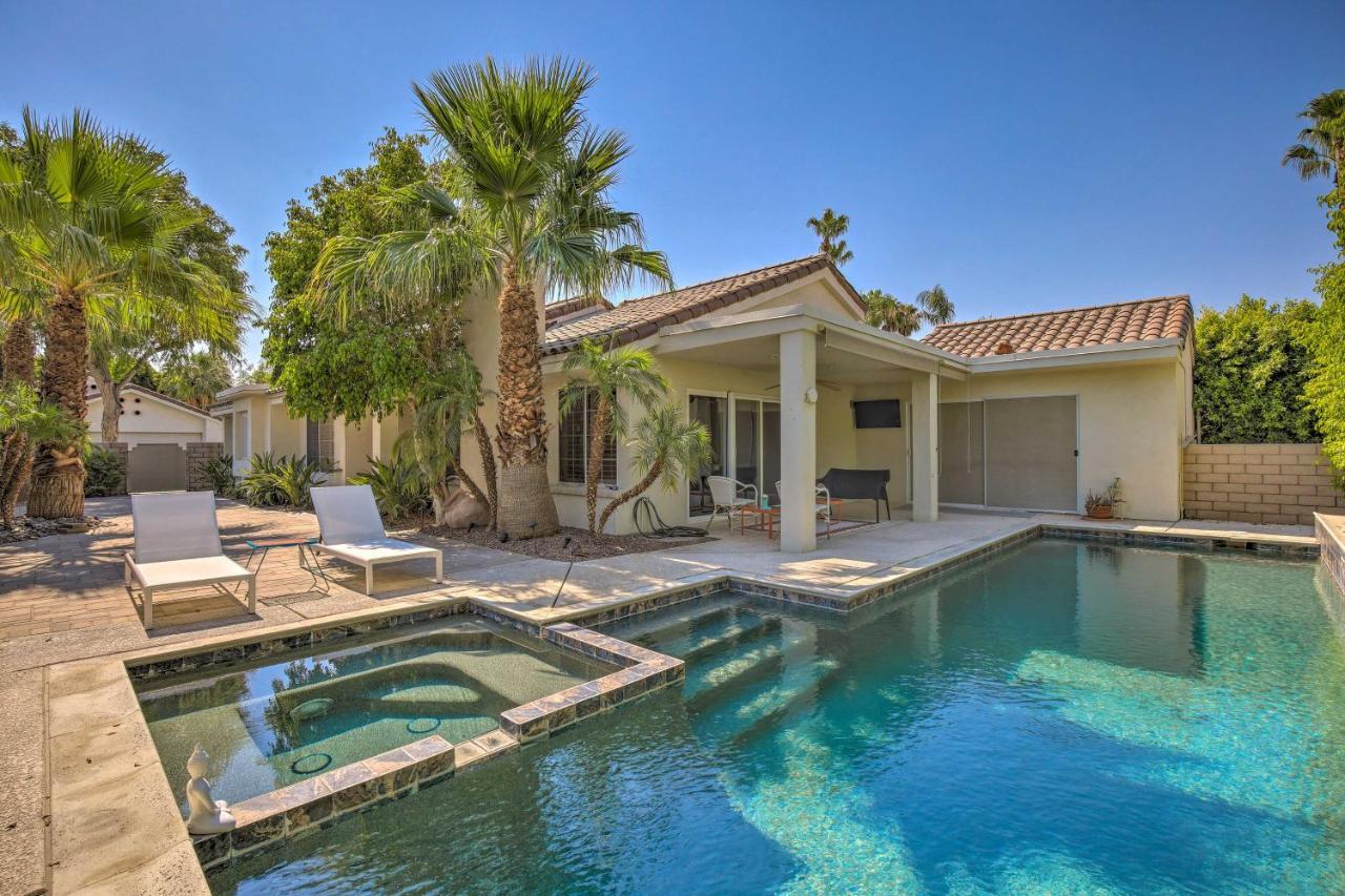 Holiday home Retreat With Private Pool, Near Golf!