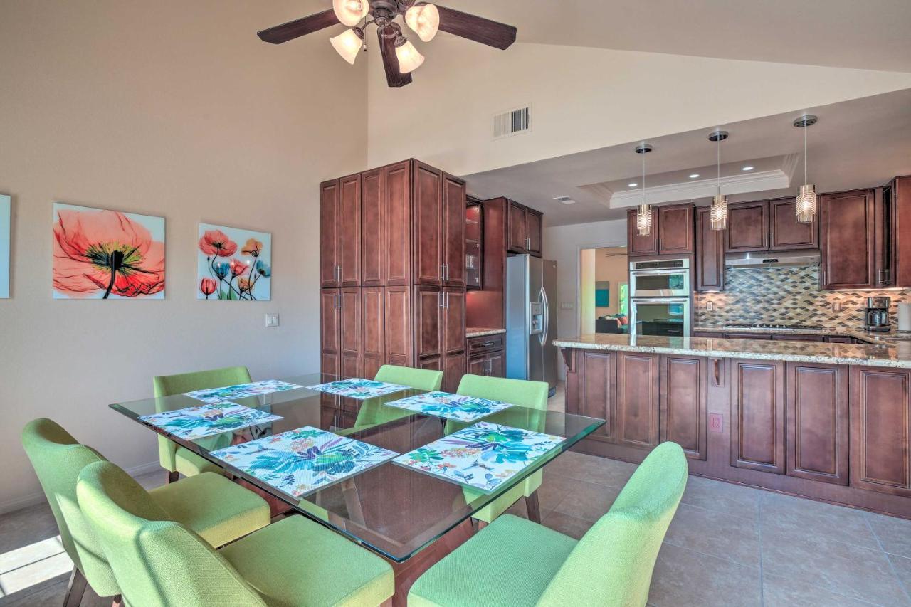 Holiday home Retreat With Private Pool, Near Golf!