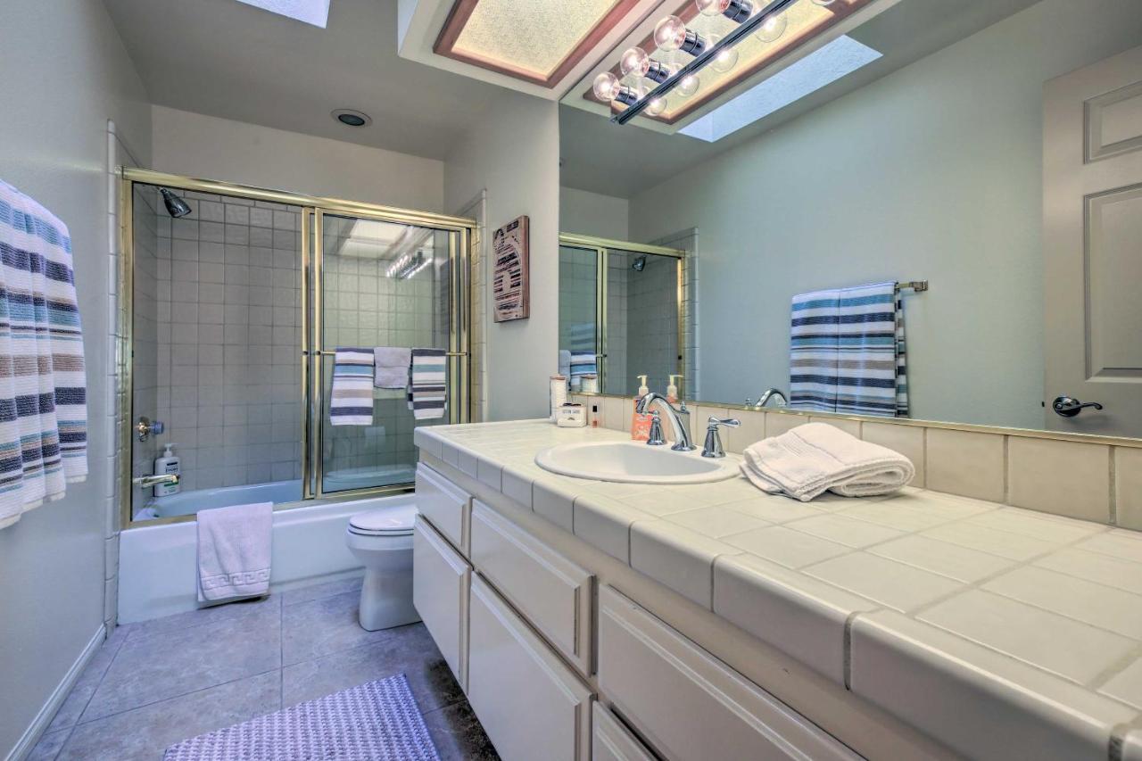 Holiday home Retreat With Private Pool, Near Golf! Palm Desert