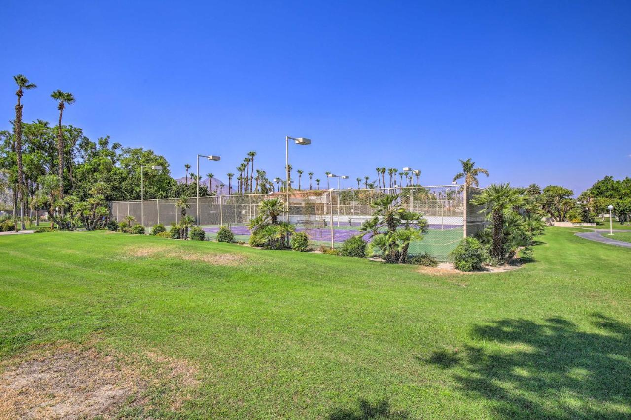 Holiday home Retreat With Private Pool, Near Golf! *
