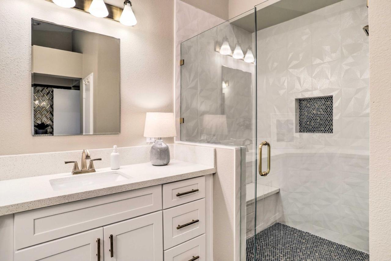 Chic With Resort-style Amenities! Apartment *