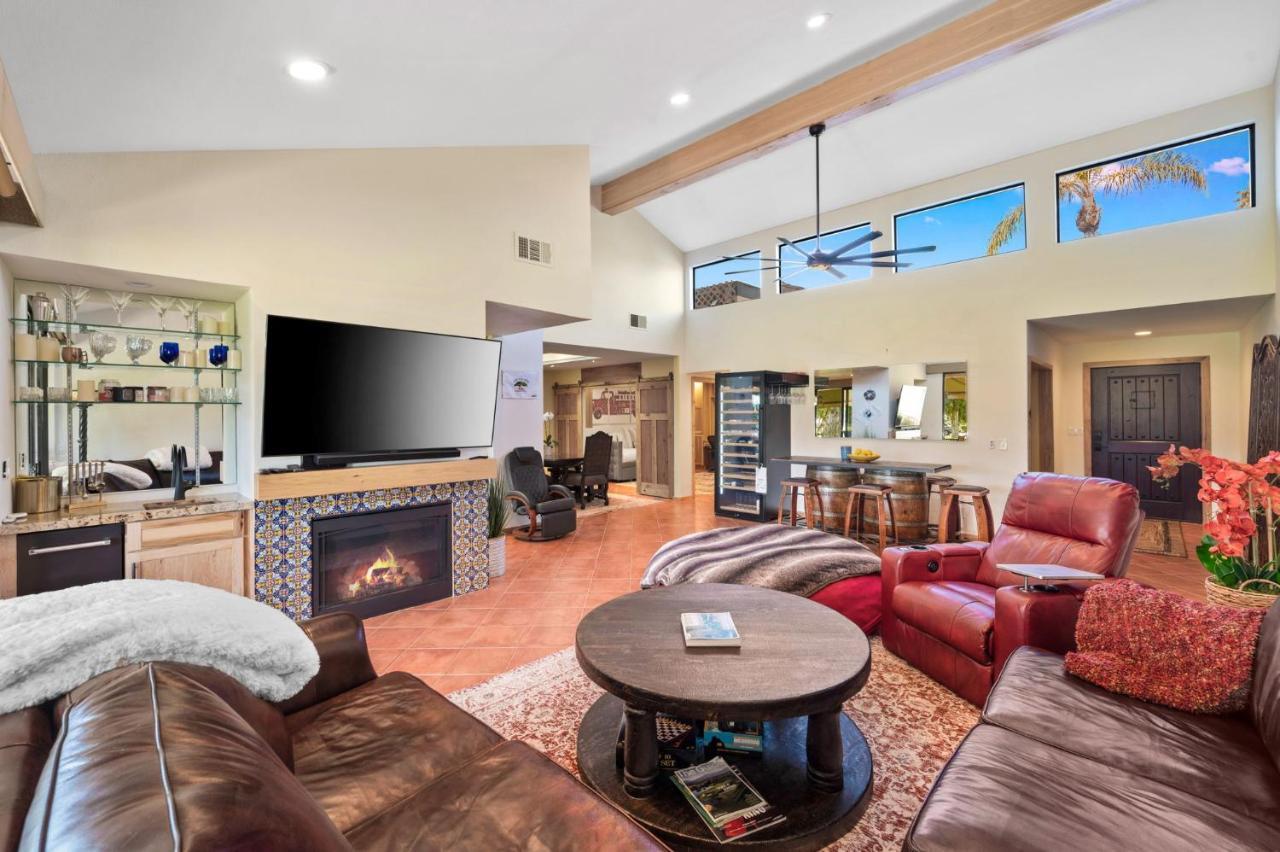Spectacular With Private Golf Privileges Includes Golf Cart On Monterey Country Club !!