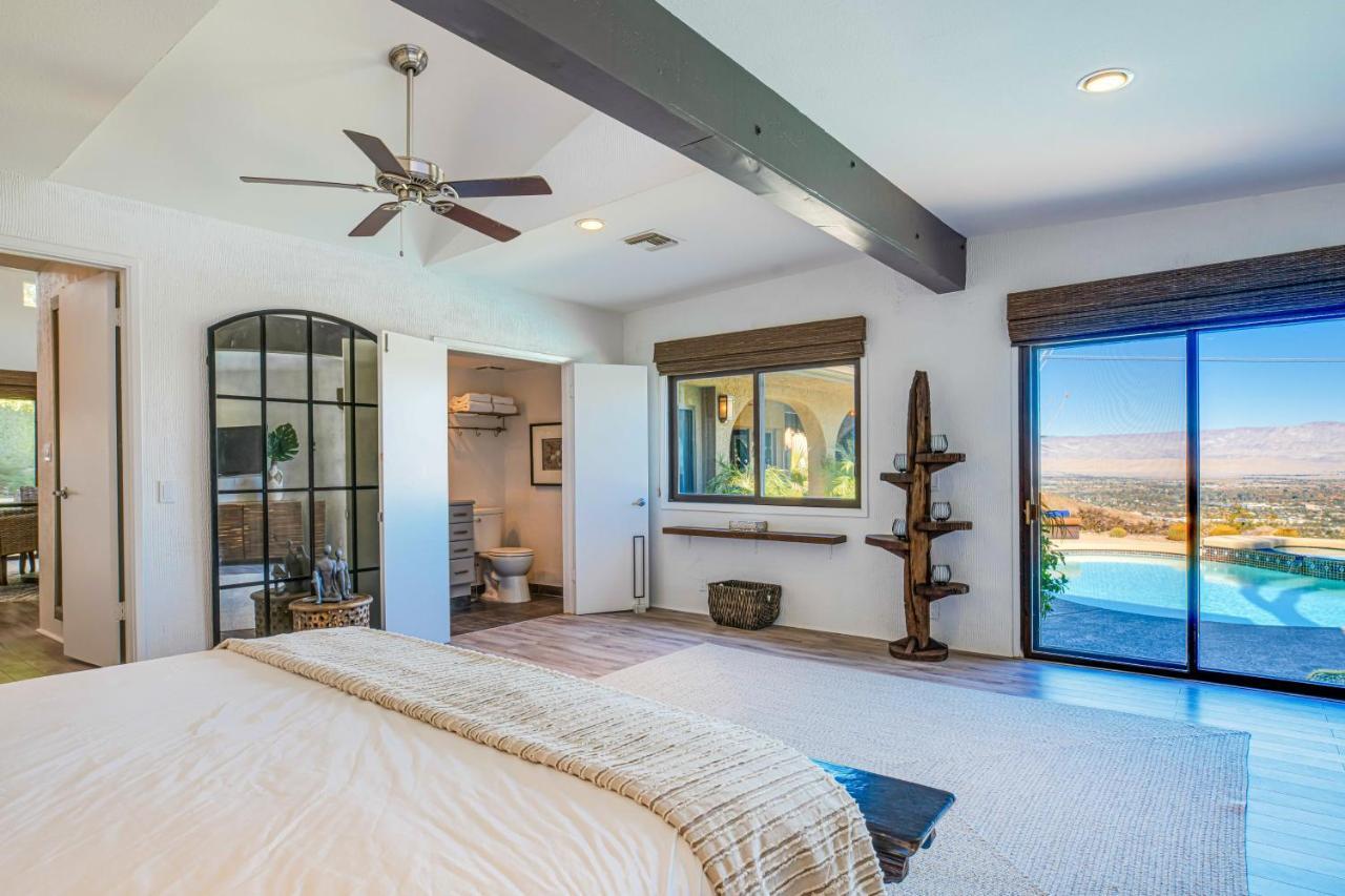 Cliff House - El Paseo Retreat With Amazing Views Of Lights *