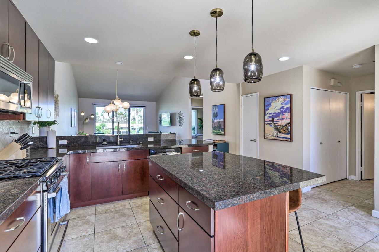 Apartment Country Club With Mtn And Golf Course View! Palm Desert