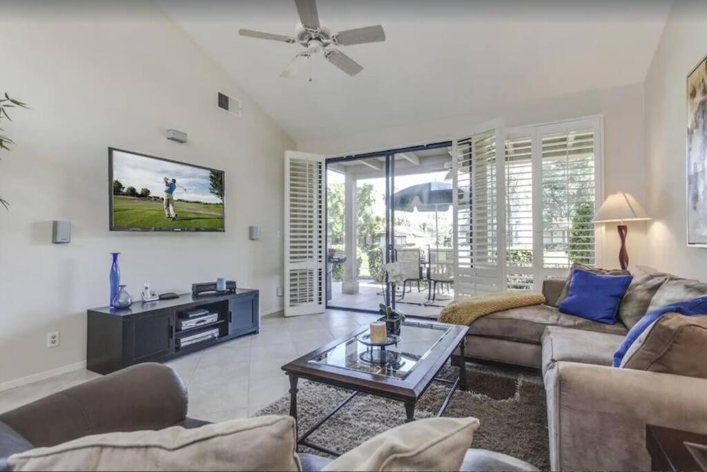 Holiday home Private Country Club On Awesome Golf Course! Palm Desert