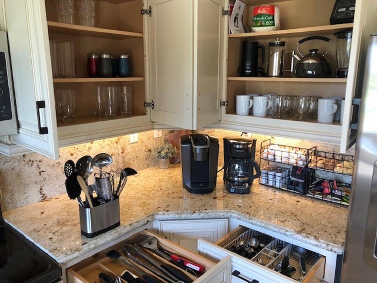 Villa Palm Valley Full Access To Golf, Tennis, And Pickle Ball- Luxury 3 King Beds 3 Full Baths