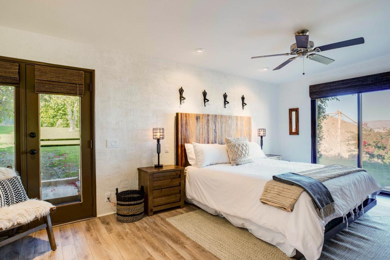 Cliff House - El Paseo Retreat With Amazing Views Of Lights Palm Desert