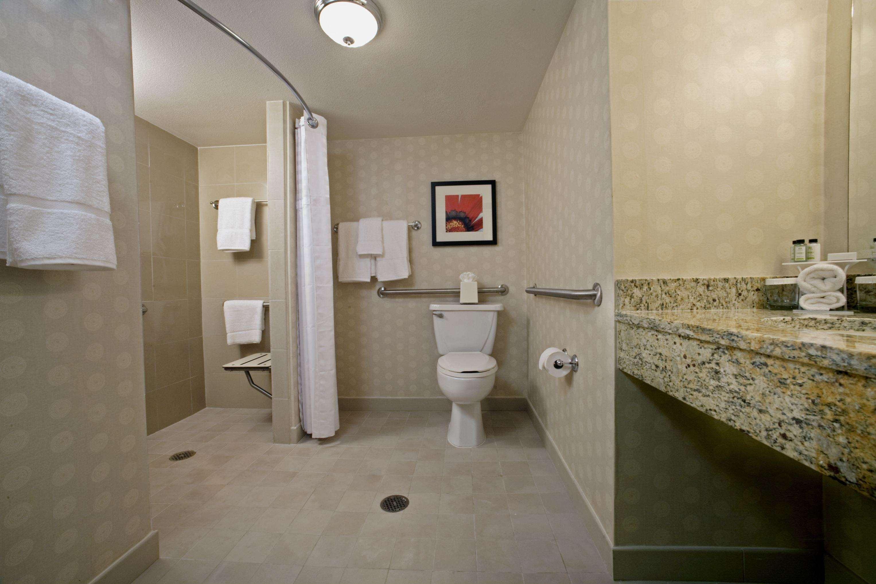Resort Embassy By Hilton Palm Desert
