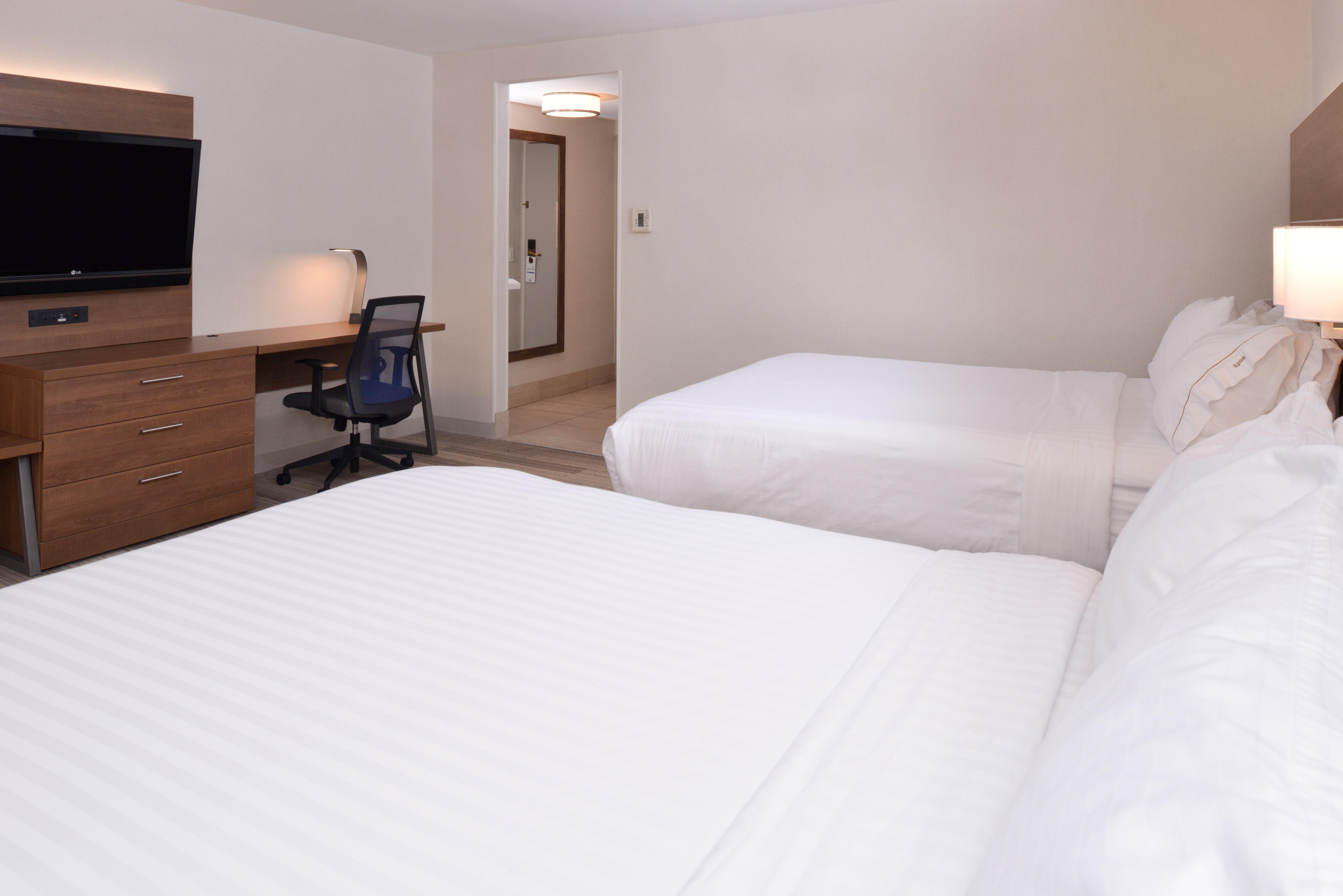 Express By Ihg Resort Palm Desert