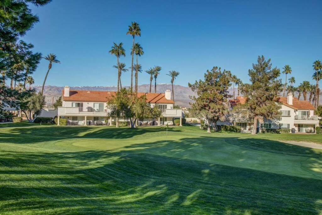 Desert Falls W/ Golf & Mountain Views!
