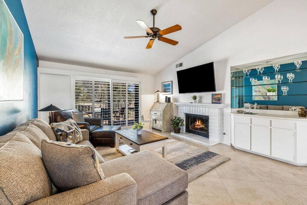 Desert Falls W/ Golf & Mountain Views! Palm Desert