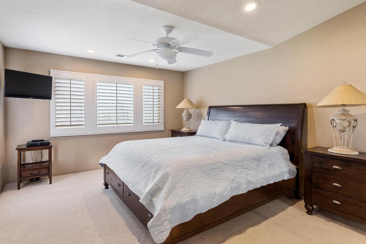 Paradise, Golf Course 2bed 2bath * Palm Desert