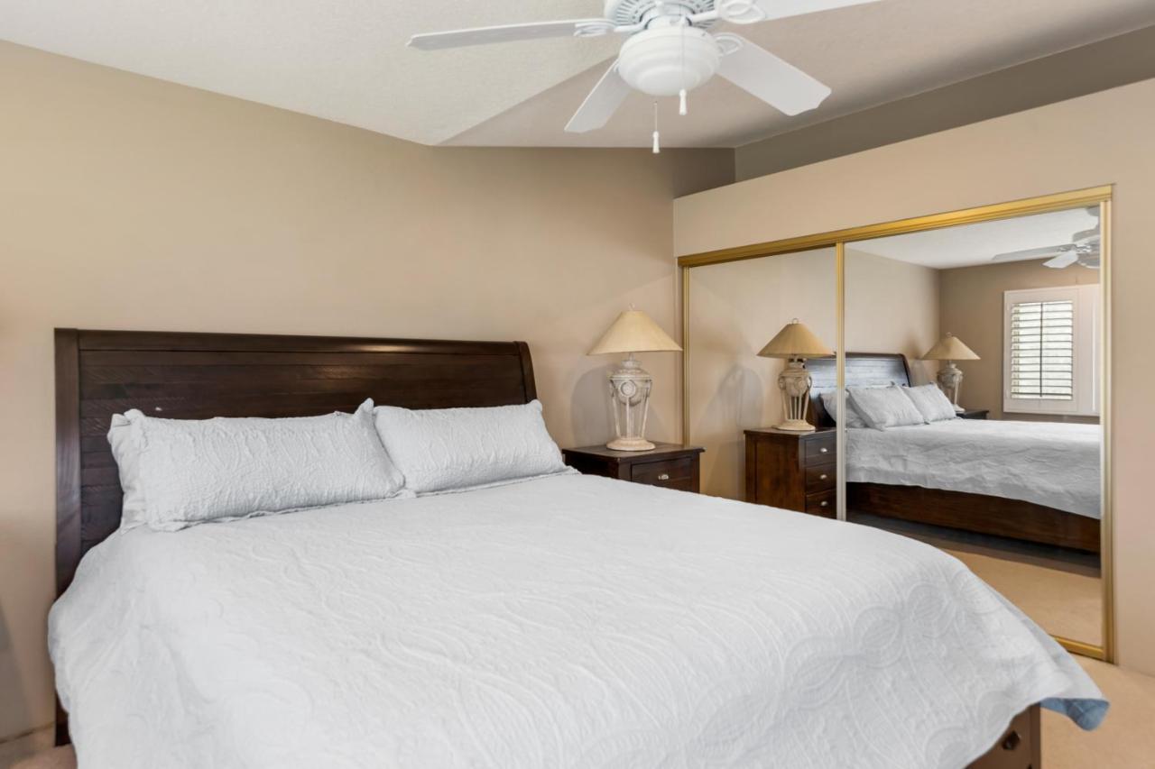 Paradise, Golf Course 2bed 2bath * Palm Desert