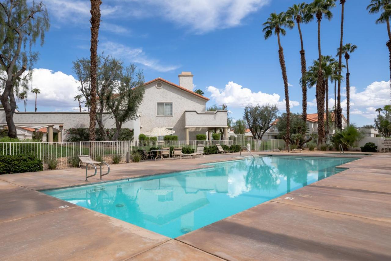 Paradise, Golf Course 2bed 2bath *