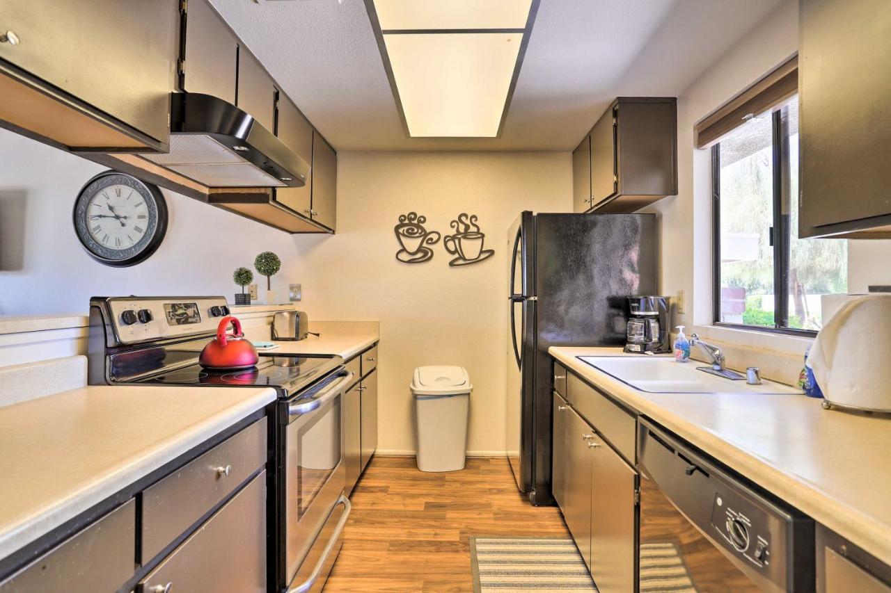 With Grill And Amenities!