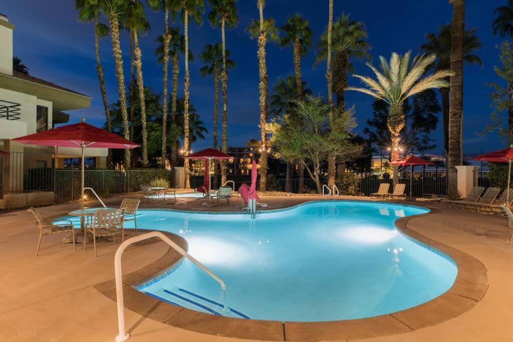 Large Studio In Marriott's Desert Springs Palm Desert