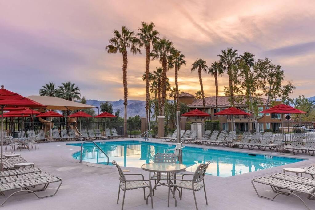 Large Studio In Marriott's Desert Springs *
