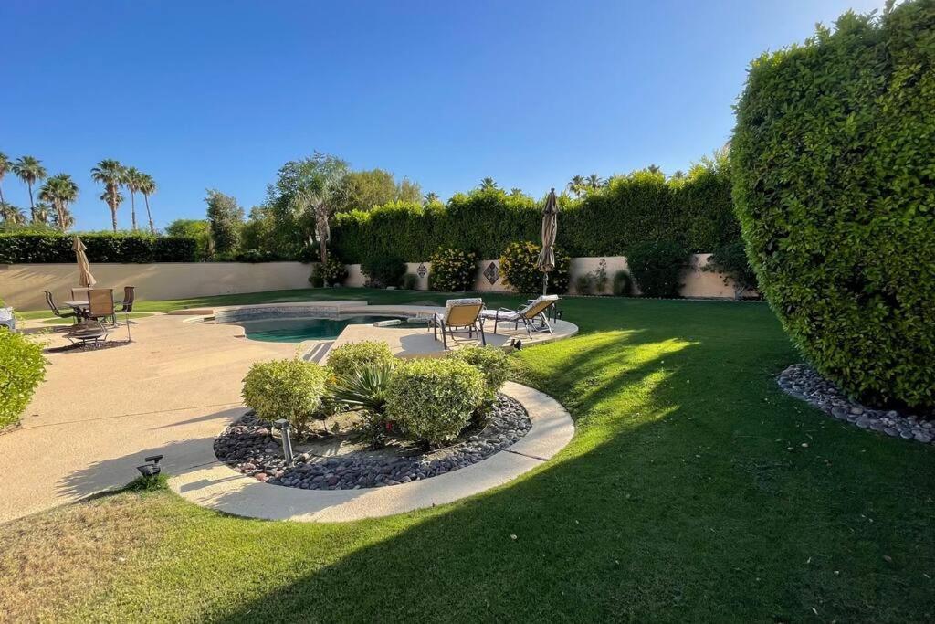 New Desert Oasis!! 3 Bedrooms, 1 Studio, 2 1/2 Bathrooms, Pool, And Gorgeous Backyard!! Palm Desert
