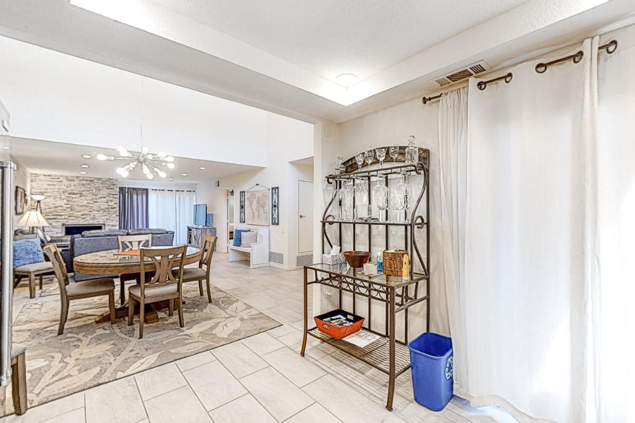Rolling Knoll Charm Apartment