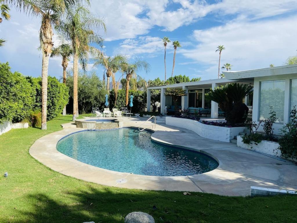 Spectacular Luxury 3000 Square Ft House On 1/3 Of Acre Holiday home Palm Desert