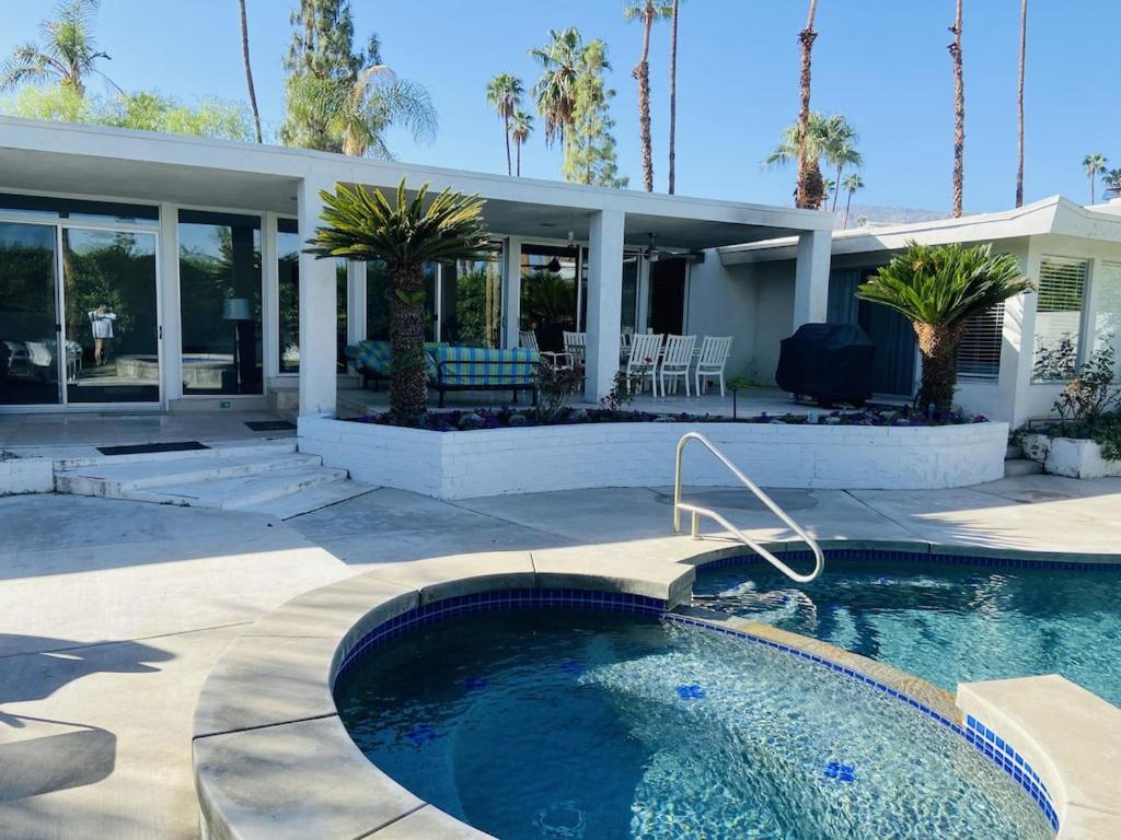 Holiday home Spectacular Luxury 3000 Square Ft House On 1/3 Of Acre Palm Desert