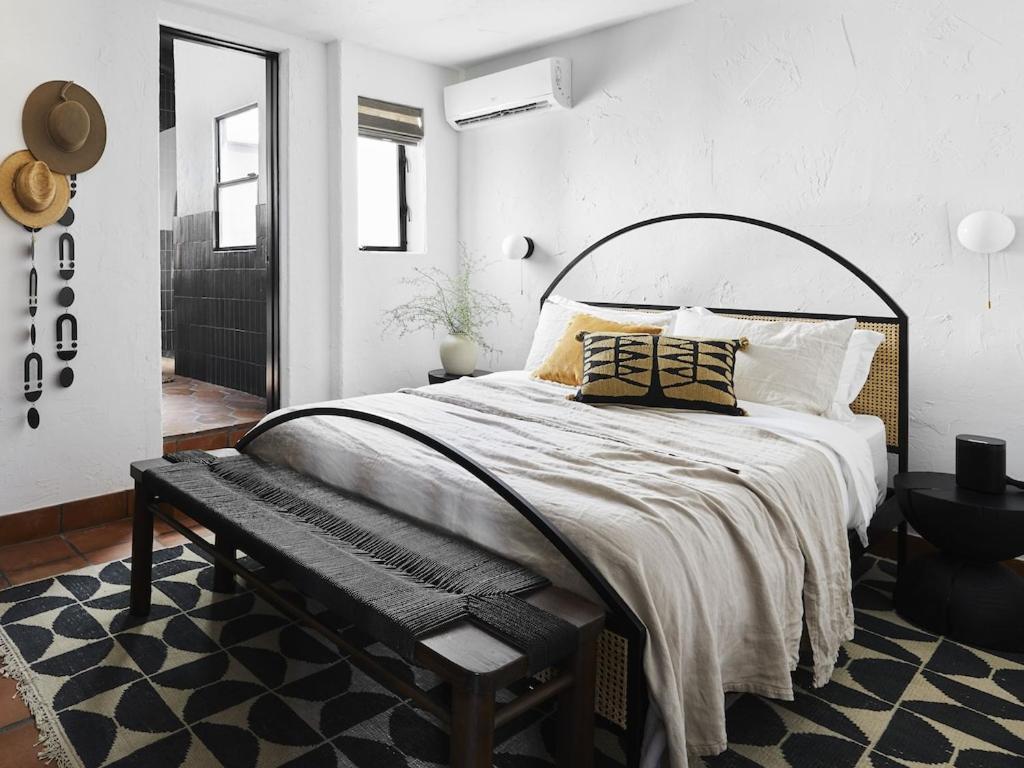 Holiday home Television Host And Designer Bobby Berk Invites To His Desert Oasis Palm Desert