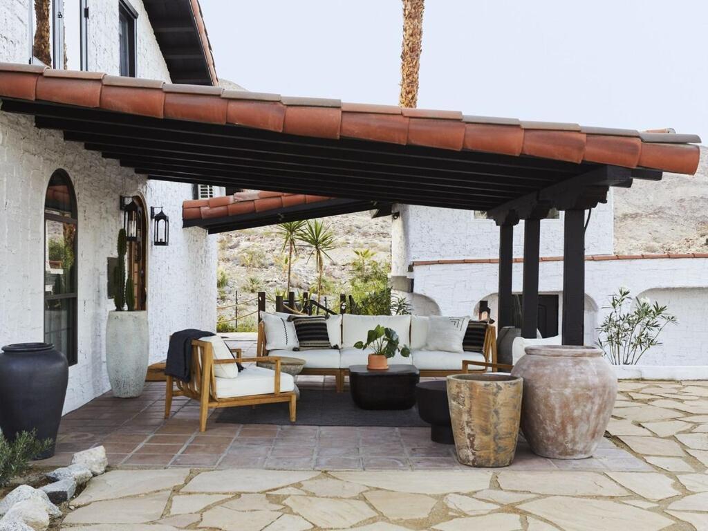Television Host And Designer Bobby Berk Invites To His Desert Oasis Holiday home Palm Desert