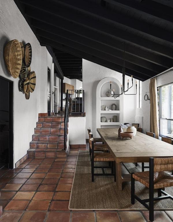 Television Host And Designer Bobby Berk Invites To His Desert Oasis Holiday home