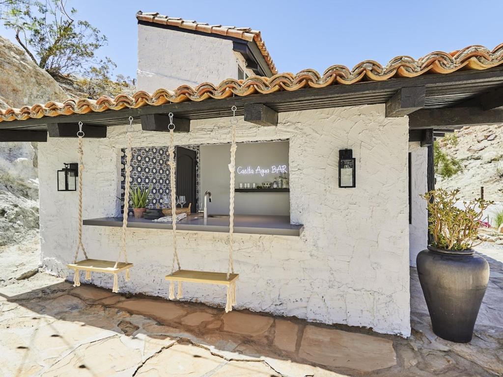 Television Host And Designer Bobby Berk Invites To His Desert Oasis *