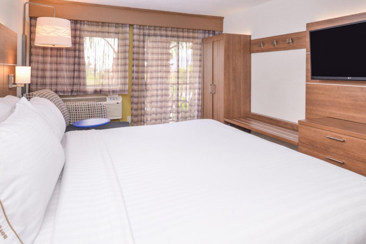 Resort Express By Ihg