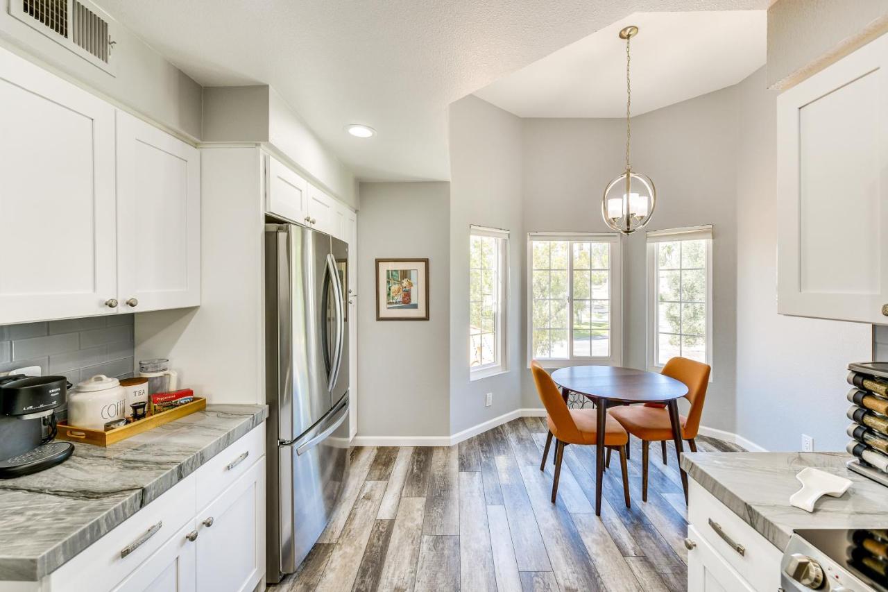 Newly Renovated Community Pool! Apartment