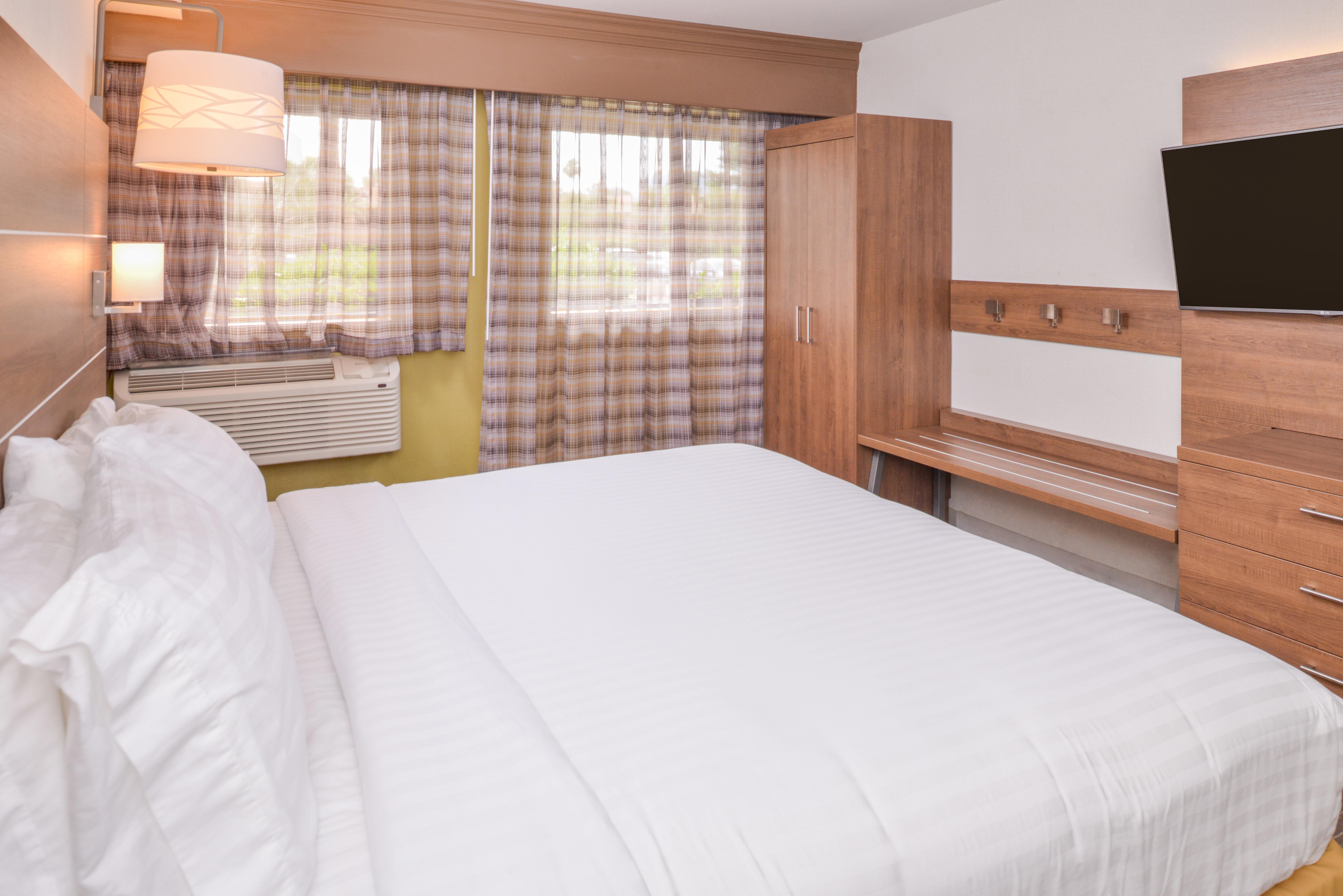 Express By Ihg 2*