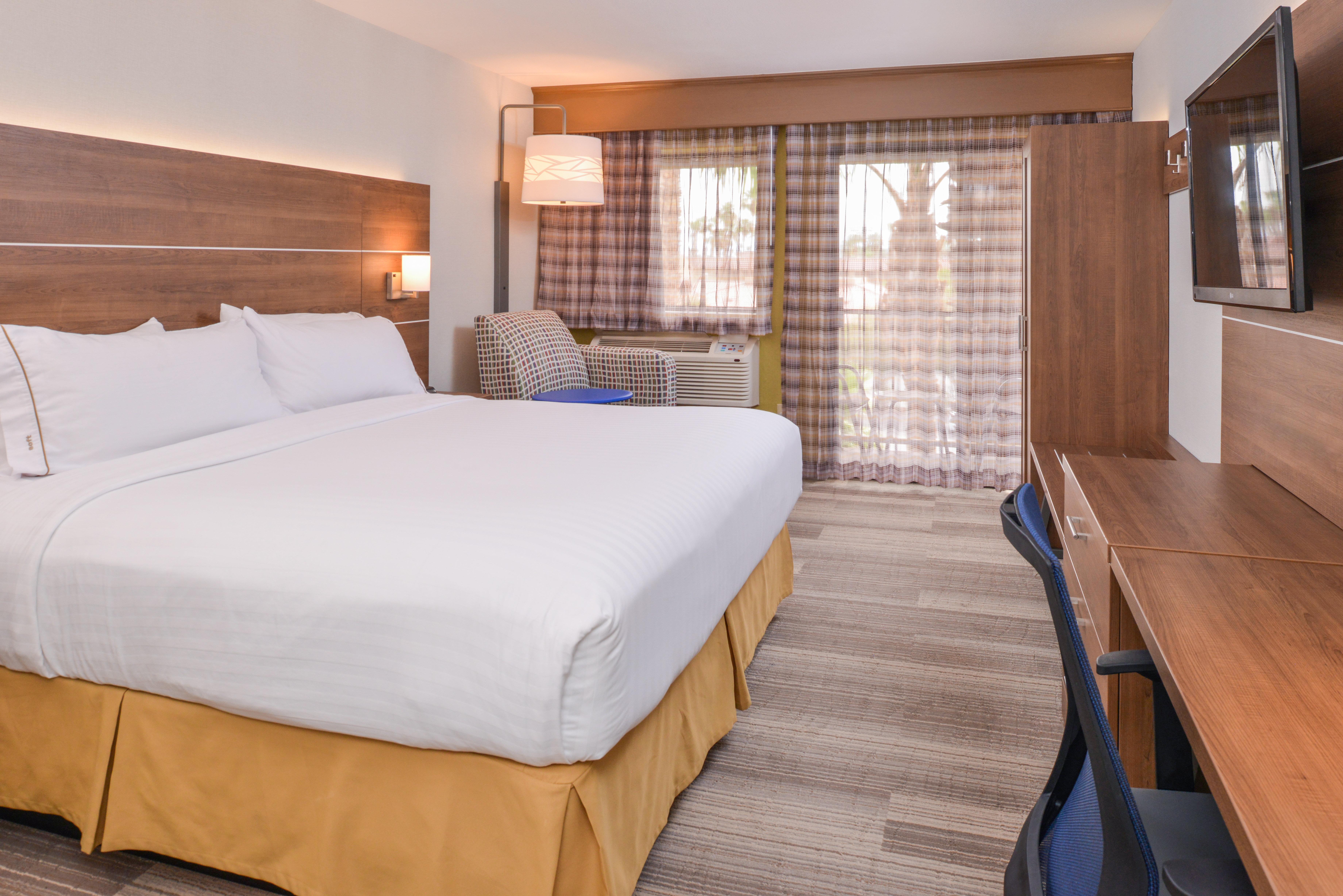 Express By Ihg 2*