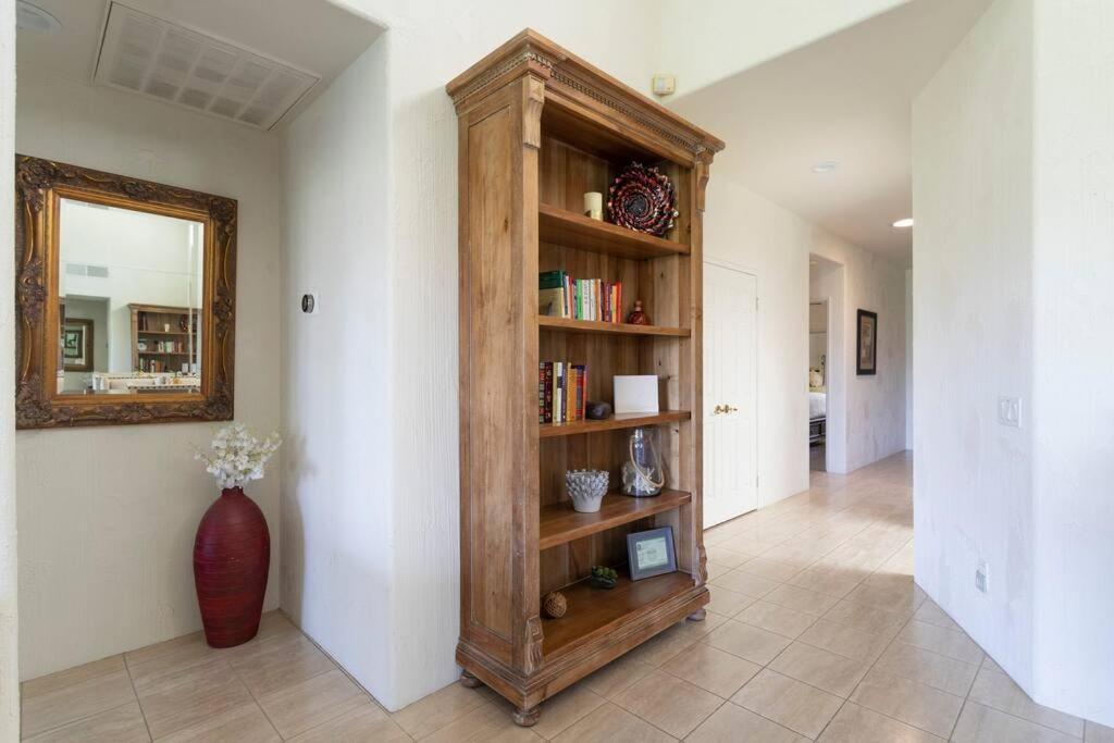 Sunny Escape On Golf Course Holiday home Palm Desert